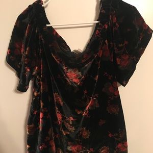 Velvety Loft off shoulder top
